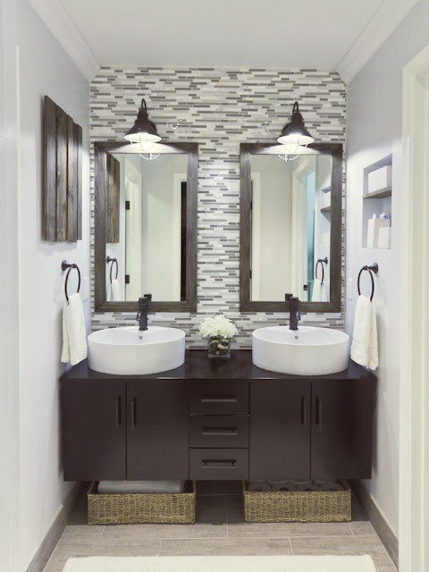 Our Pinterest Pick of the Week: The Tiled Bathroom Wall Our Pinterest Pick of the Week: The Tiled Bathroom Wall